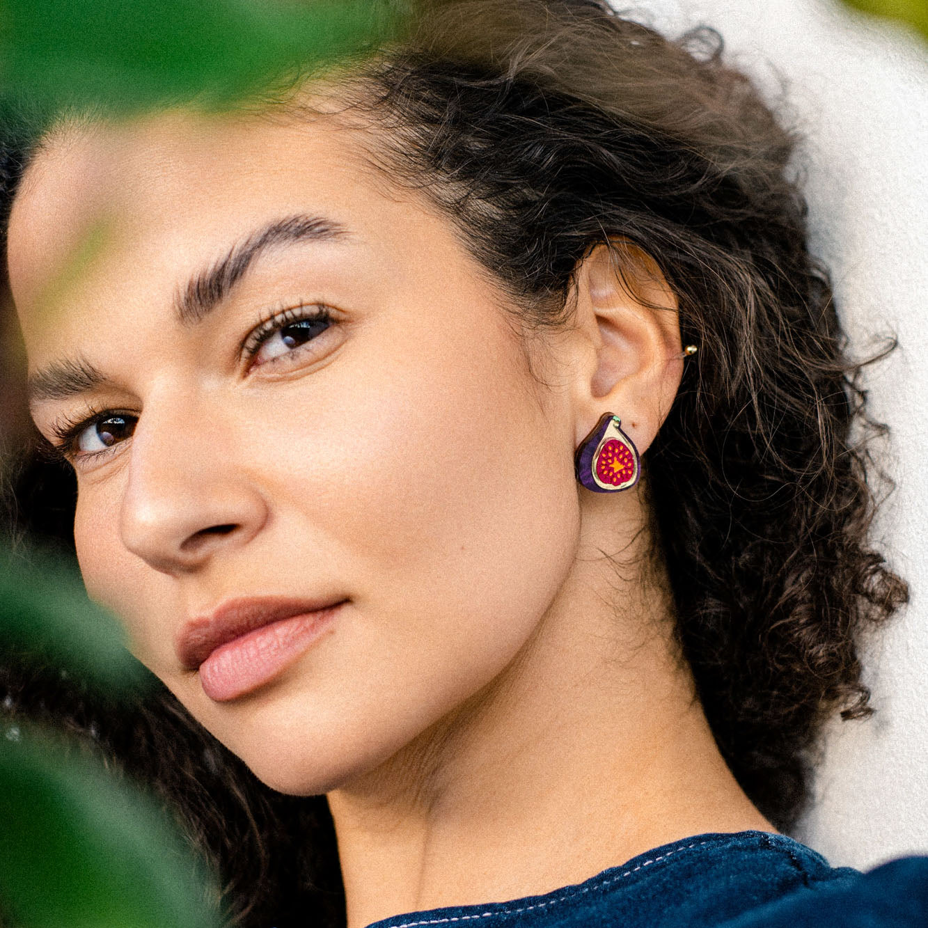 The Ultimate Guide to Dopamine Dressing: How to Dress for Joy and Boost Your Mood