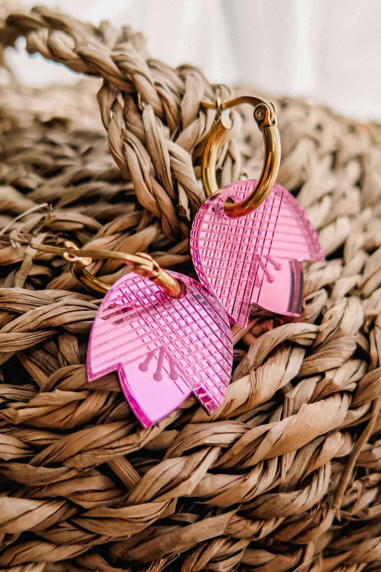 Tulip Hoops - DORUZOVA