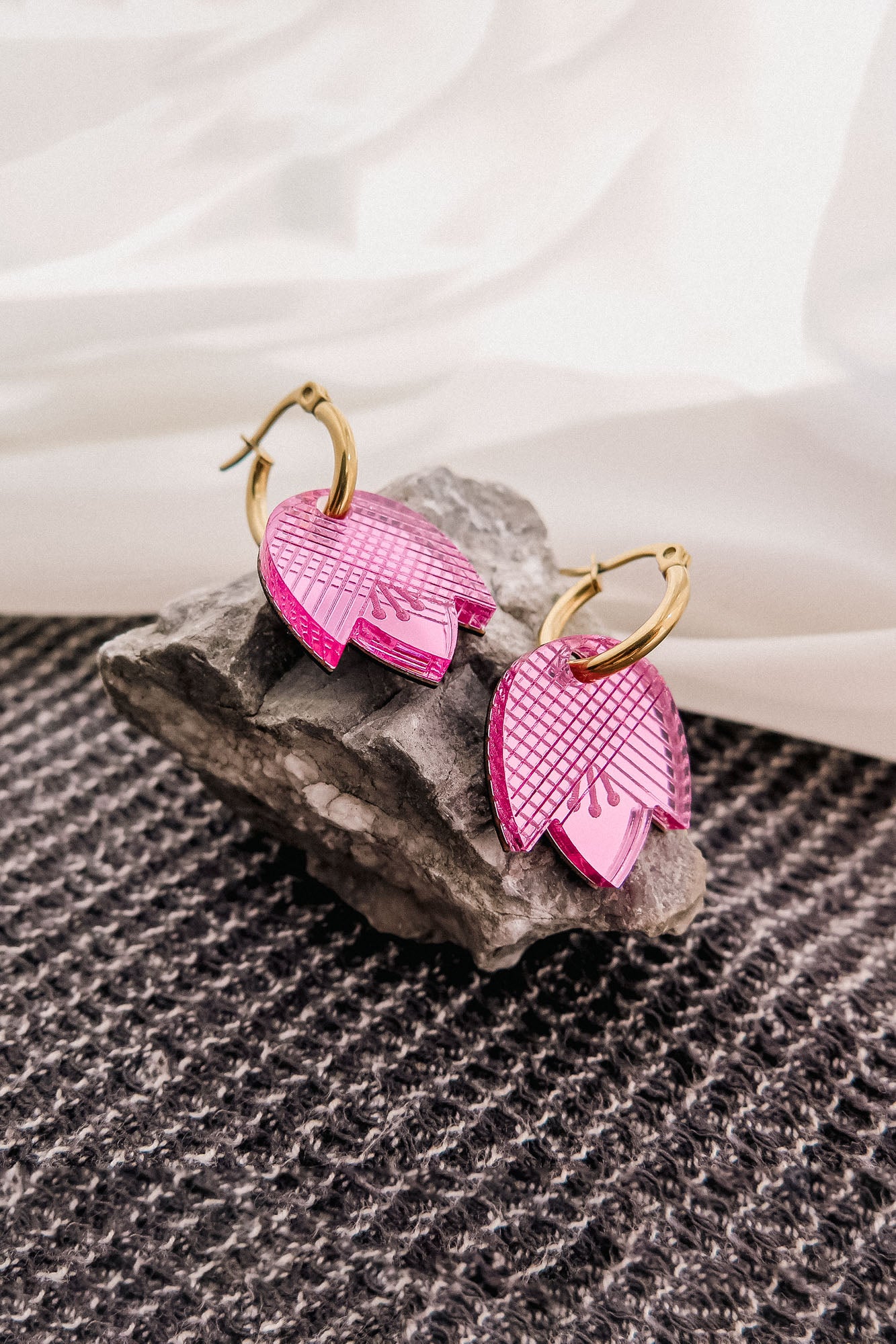 Tulip Hoops - DORUZOVA